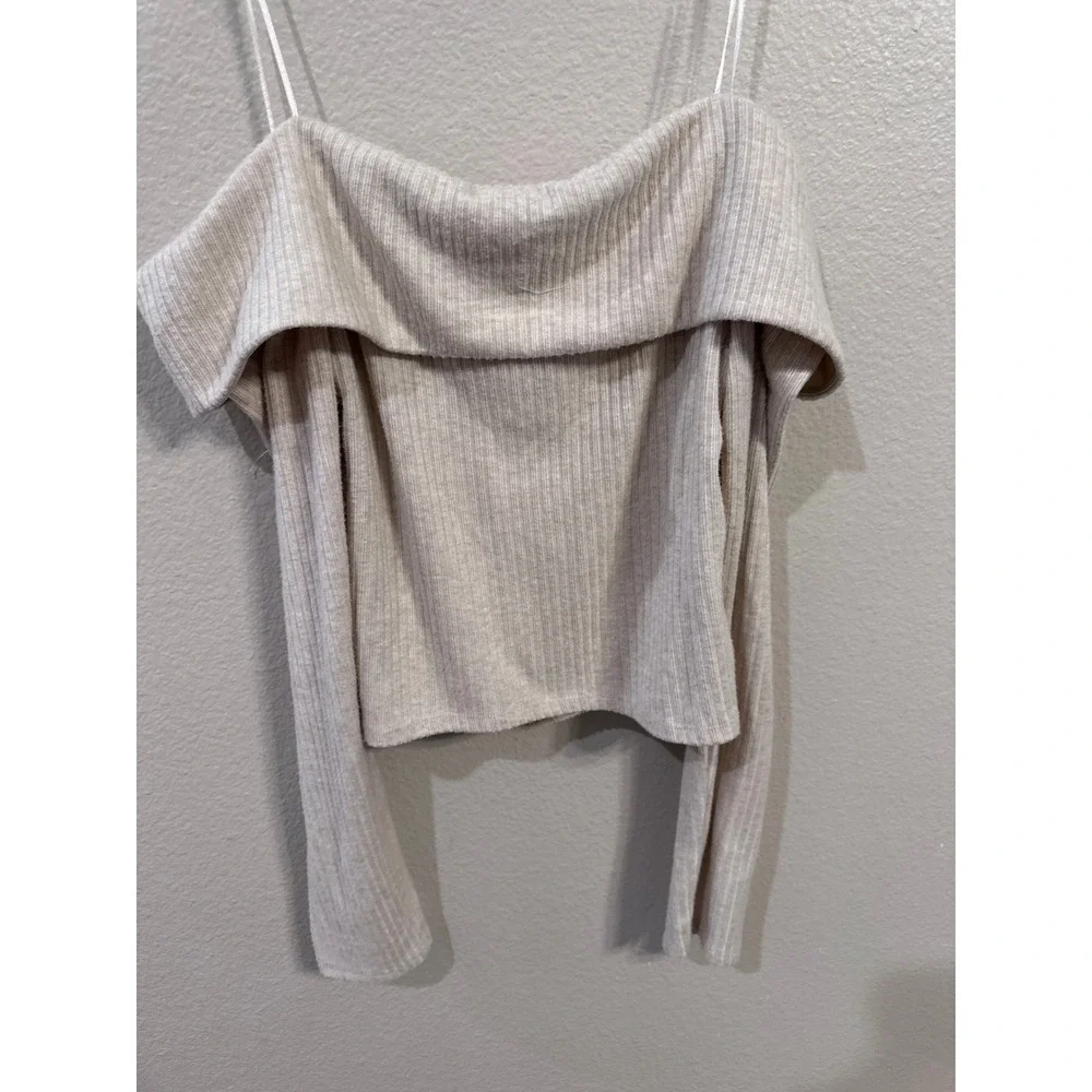 Atelier by Kirious XL Off Shoulder Zip Front Ribbed‎ Knit Top - Picture 5 of 5